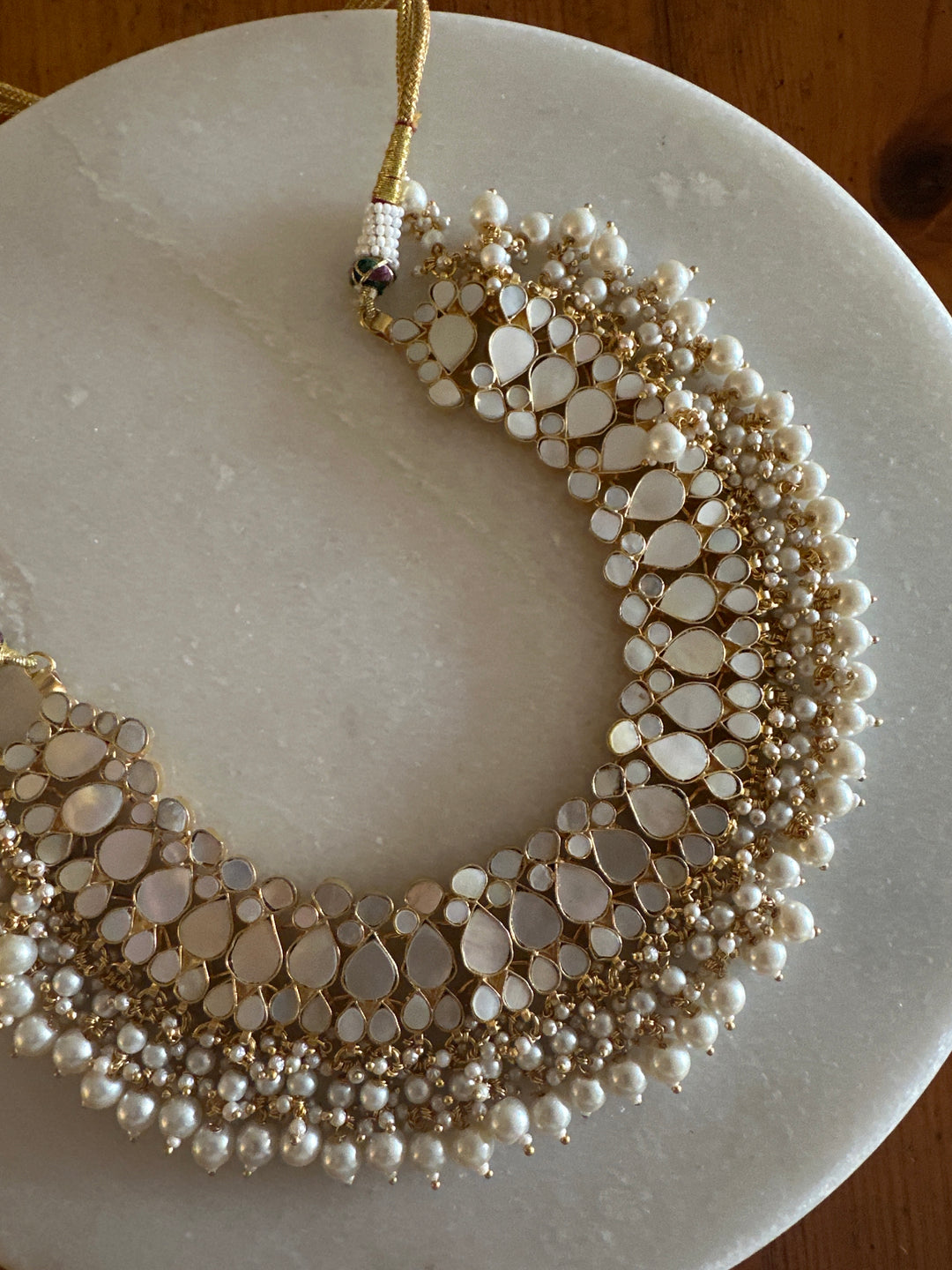 Trisha mop necklace set