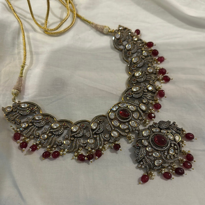 Anar Necklace Set