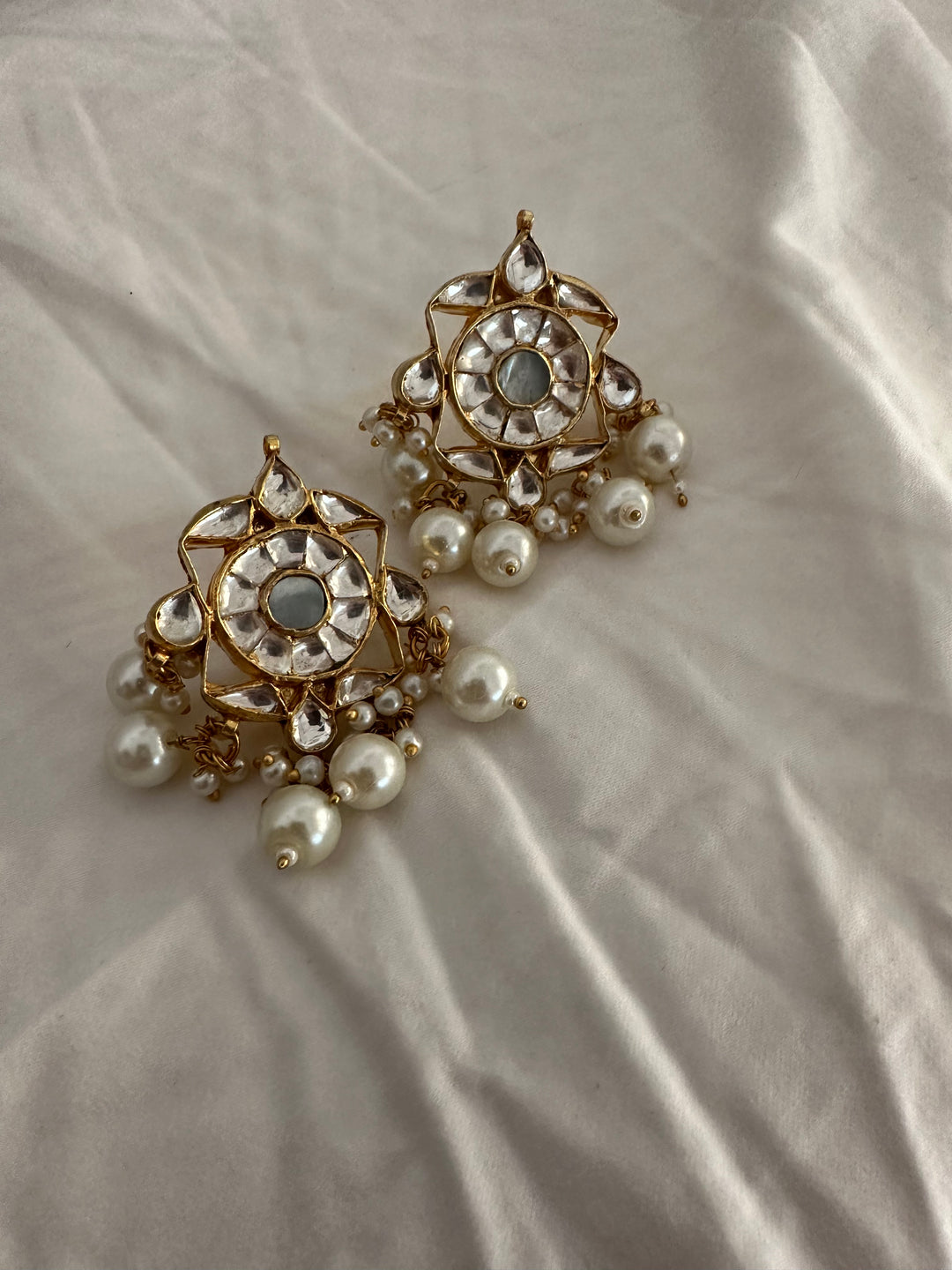 Maya Milky Earrings