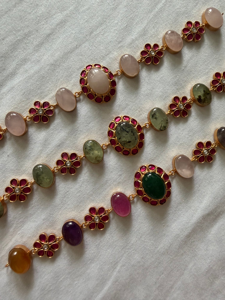 Ruhani choker necklace