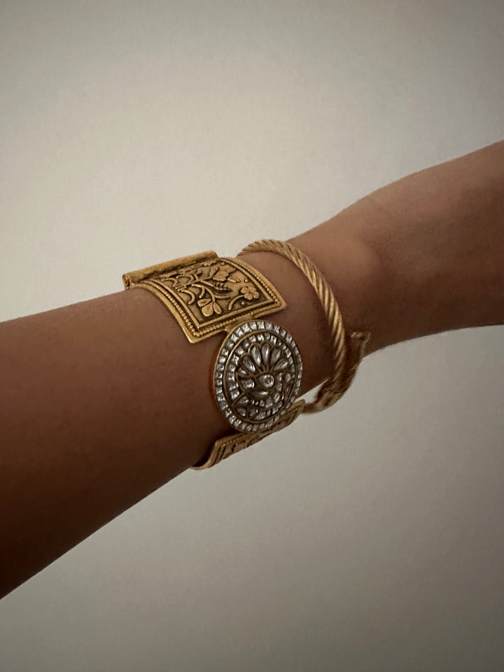 Sahan bracelet