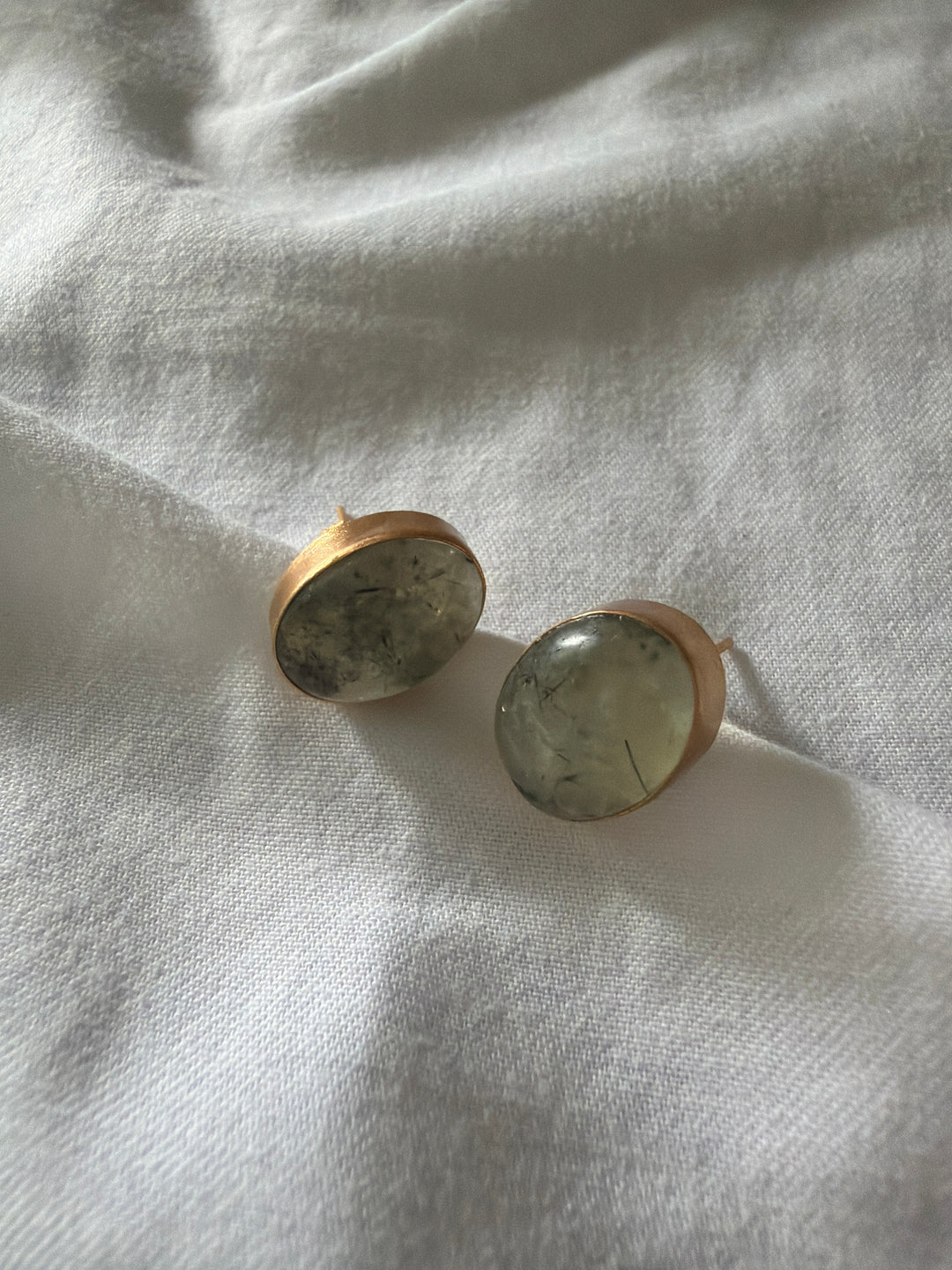 Green labro stone earrings