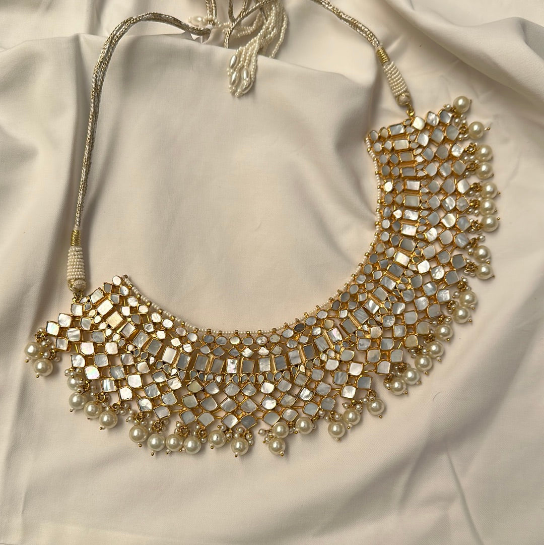 Milky Zara Necklace