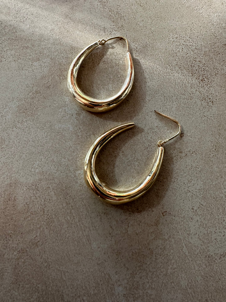 Qui Hoop Earrings