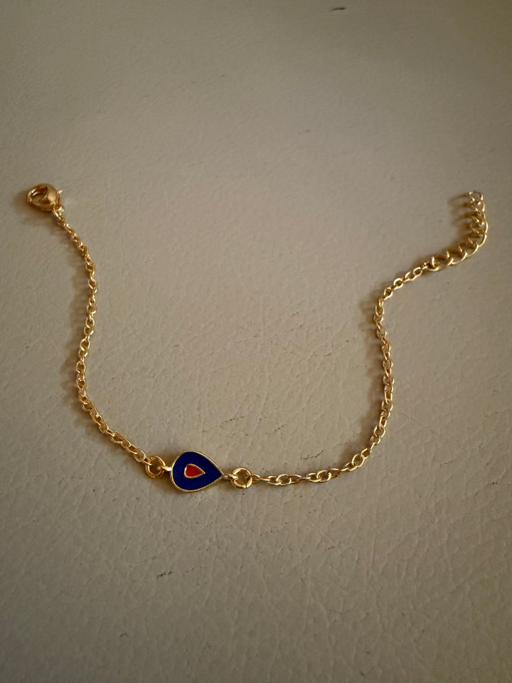Seedling bracelet