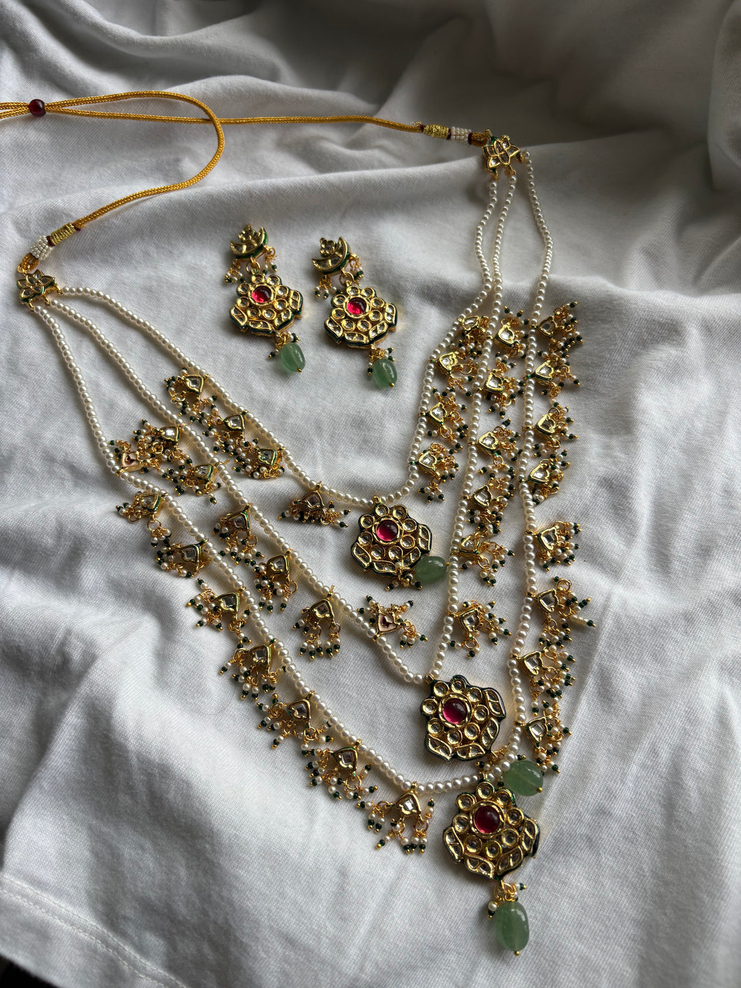 Nilaya 5 Necklace Set