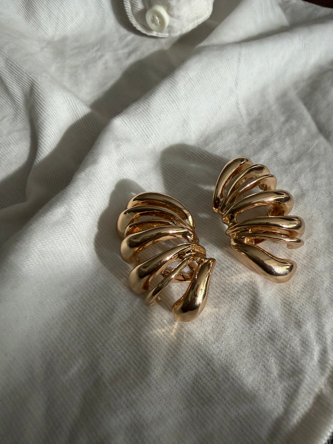 Rib ear cuff earrings