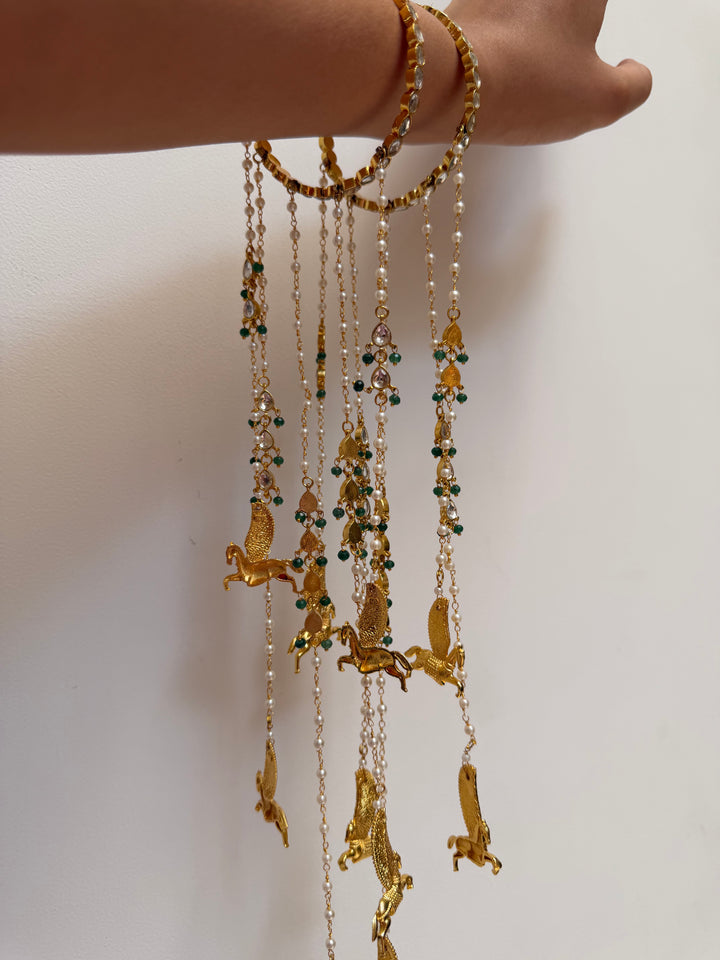 Pair of hanging bangle bracelets