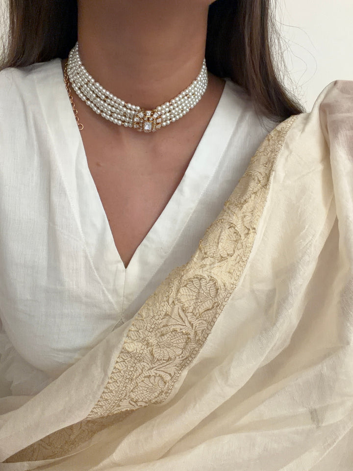 Belloro Choker