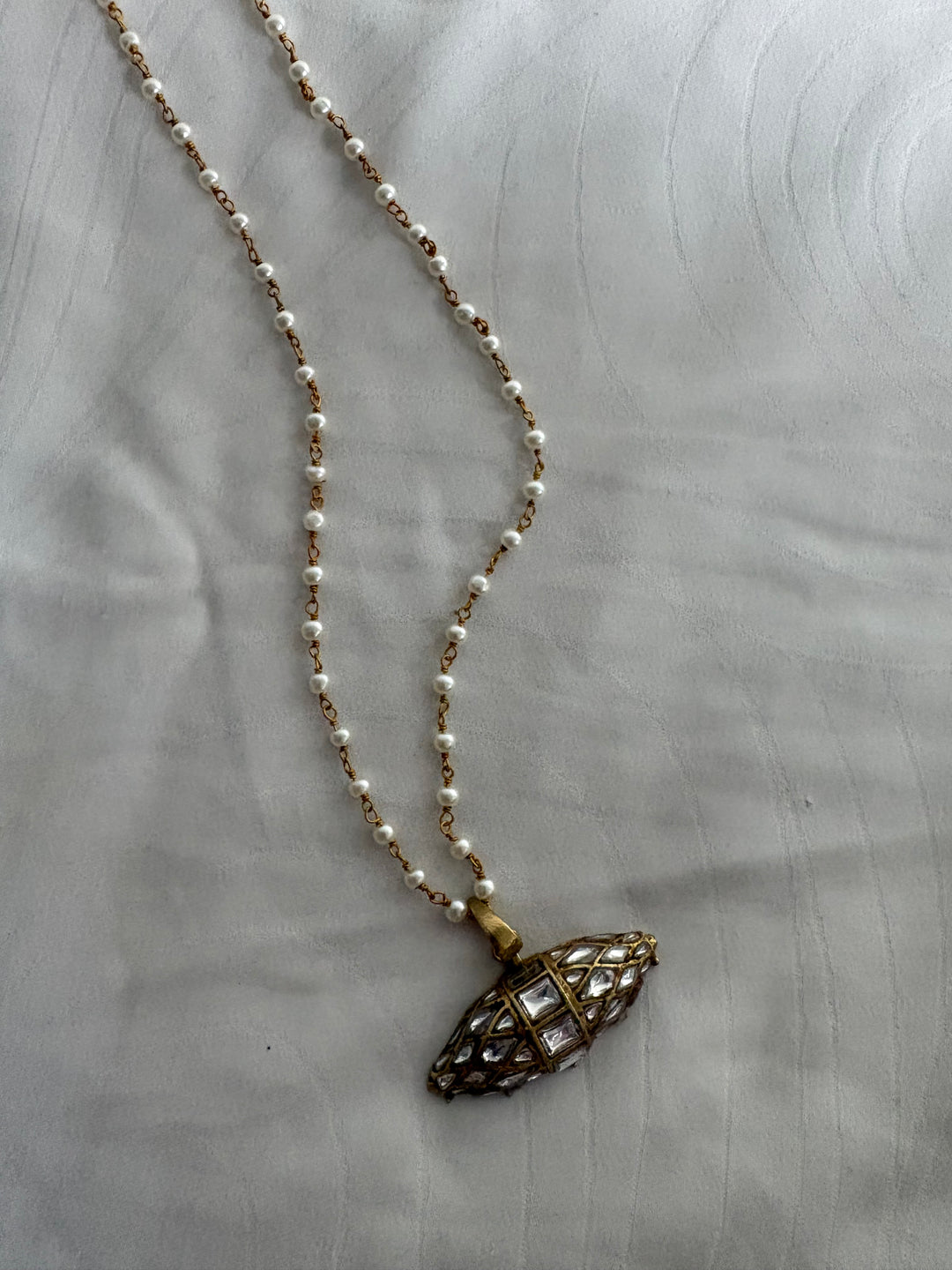 Taweez motif necklace