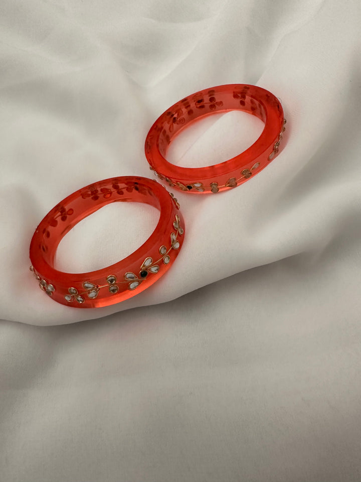 Glassyster Bangles (Set of 2)