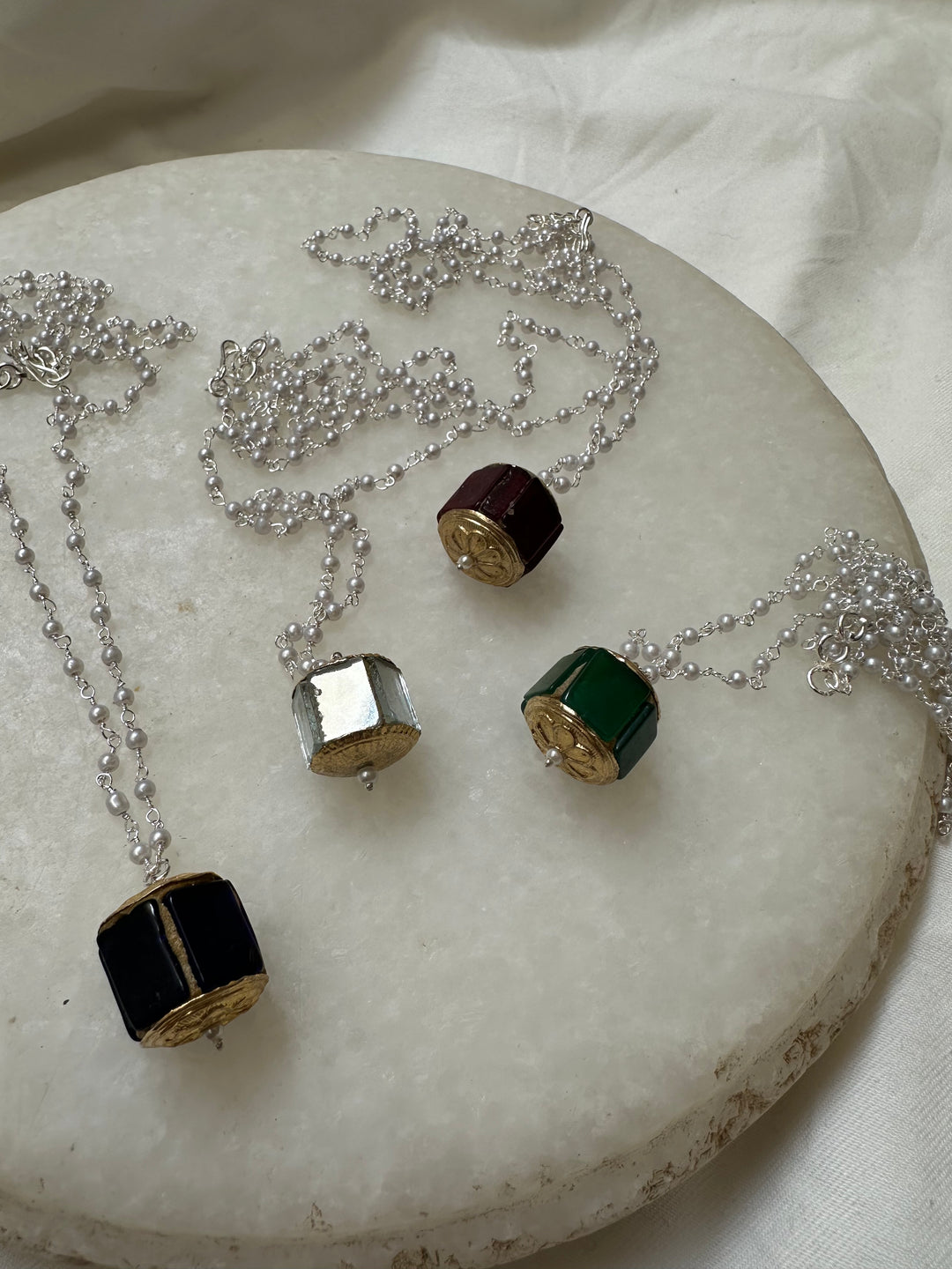 Stone totem pearl strand necklace