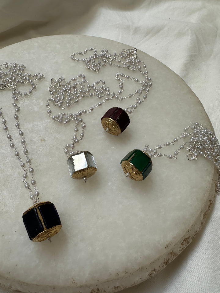 Stone totem pearl strand necklace