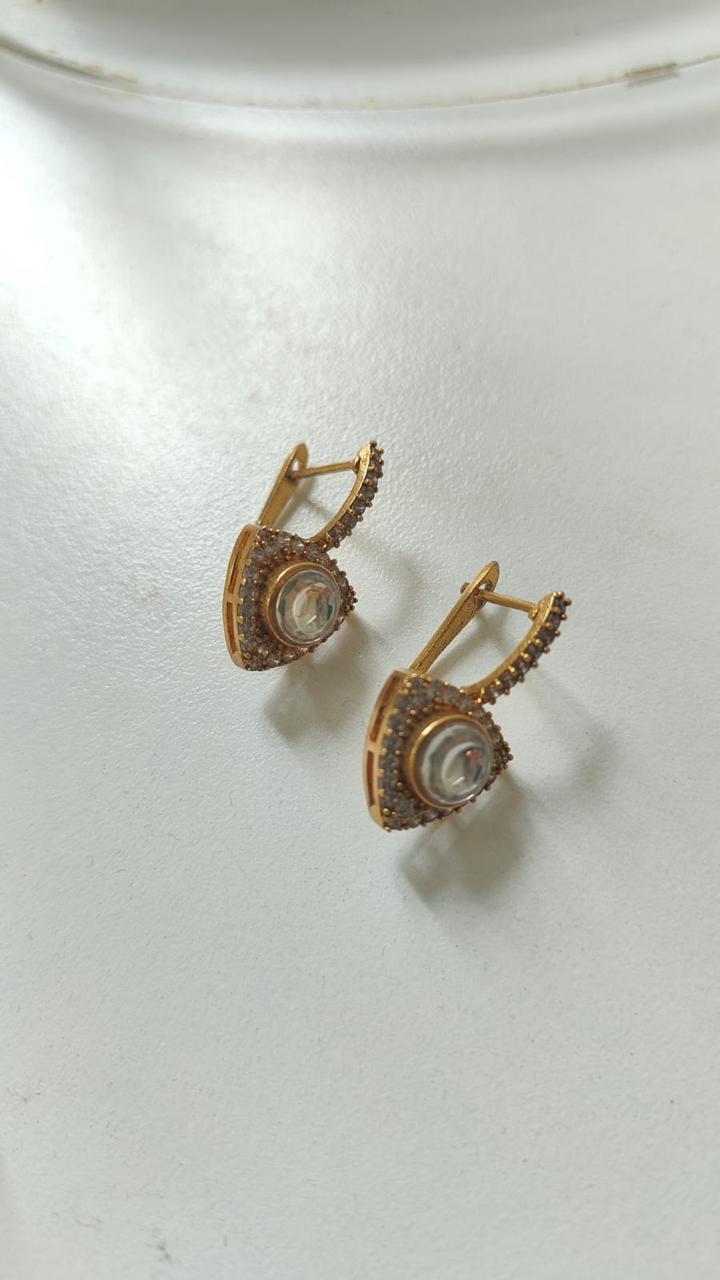 Elara drop earrings