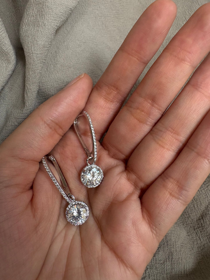 Long solitaire hanging earrings