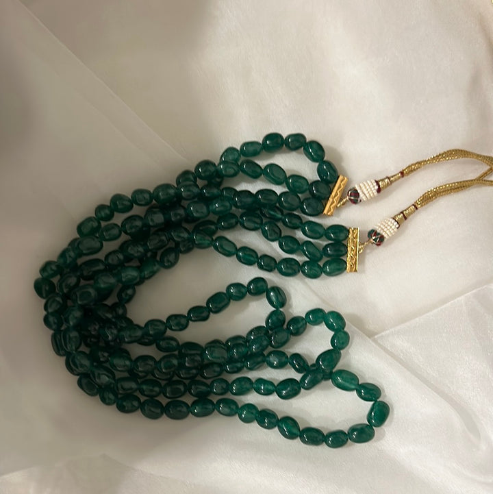 Ronak green necklace