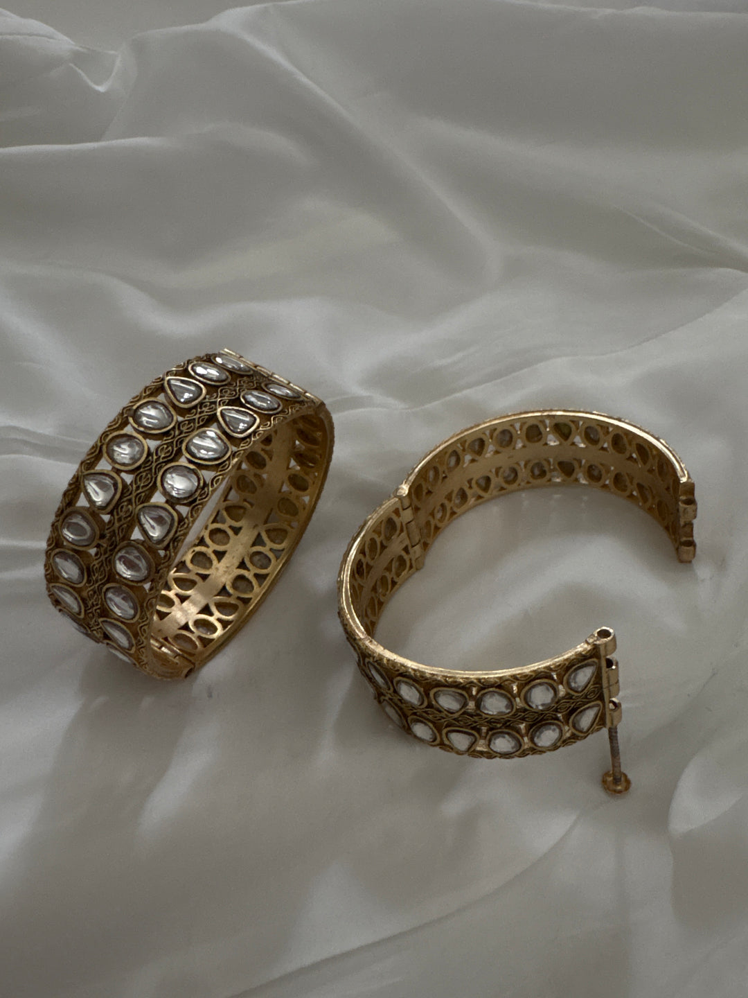 Kundan Sara Bracelet