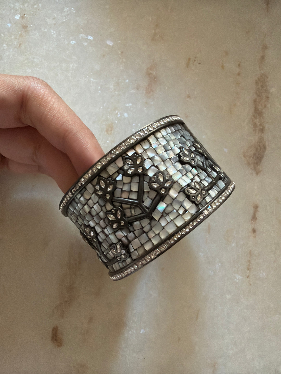 Gia mother of pearl bracelet
