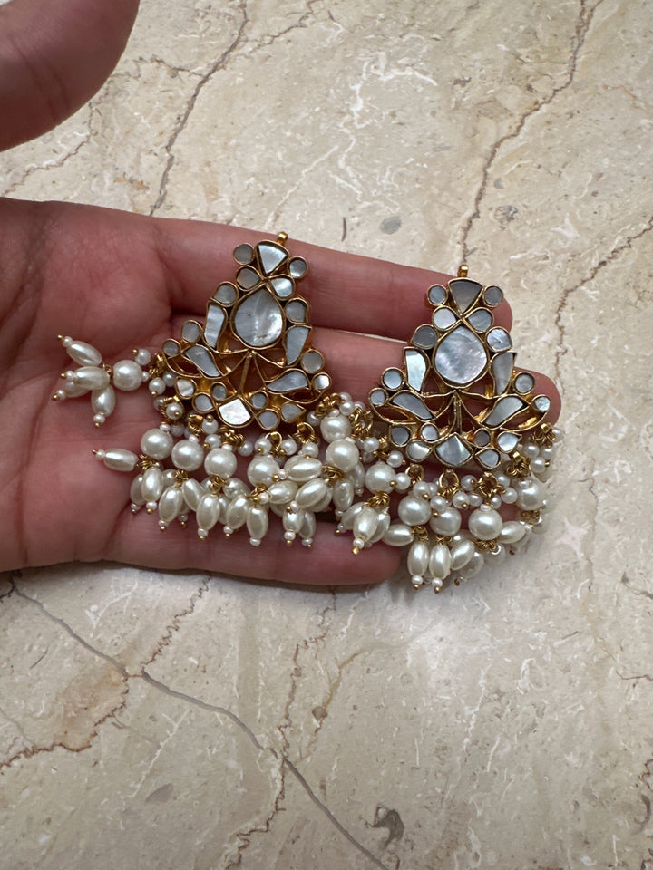 Julia 5 necklace set