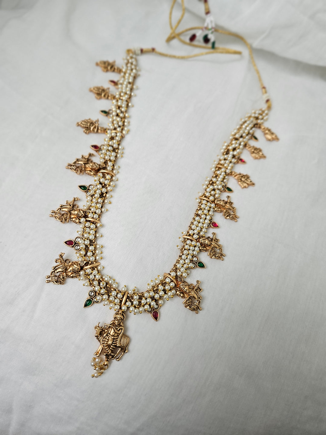 Keshav Necklace