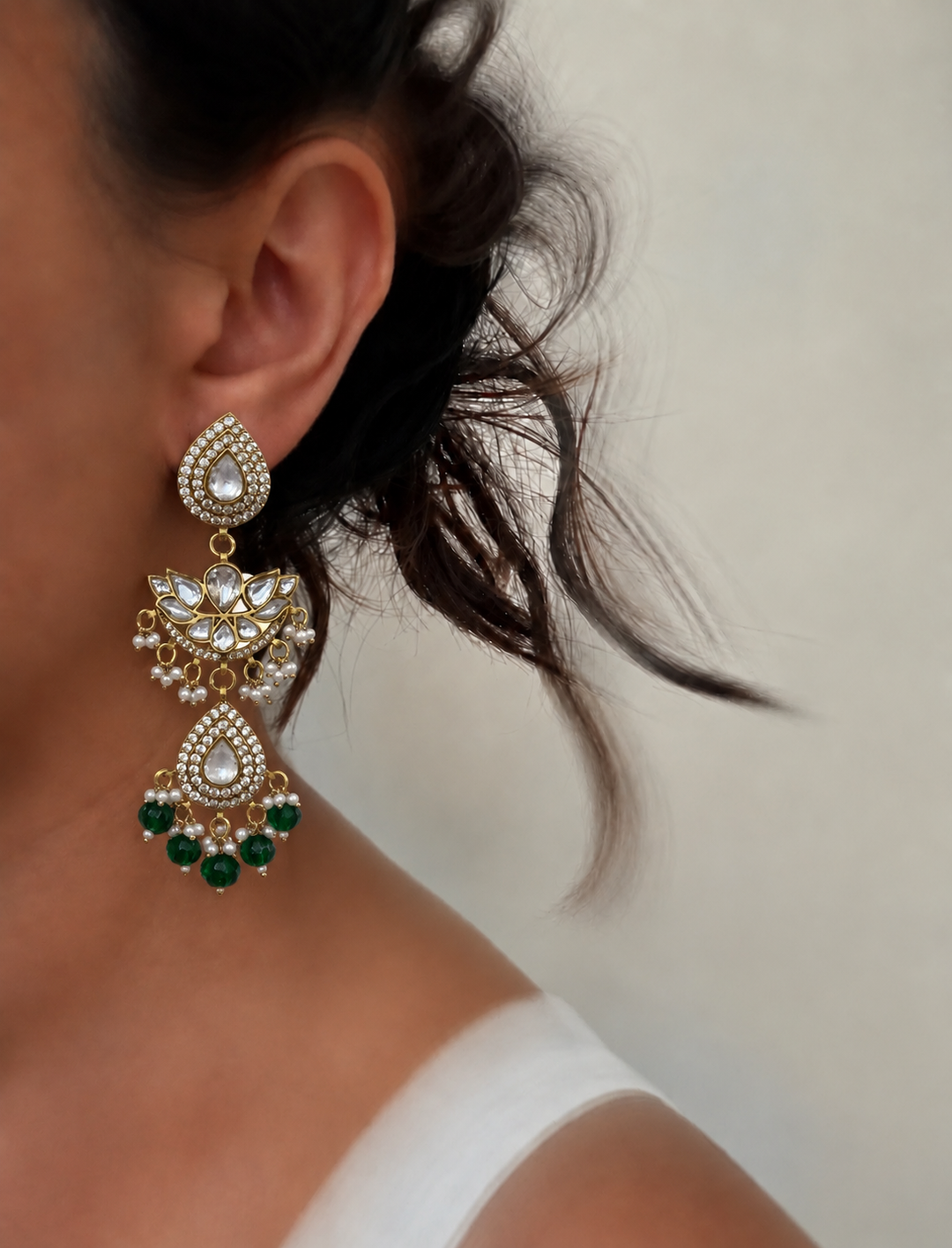 Sara green earring