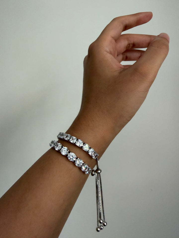 Tennis bracelet