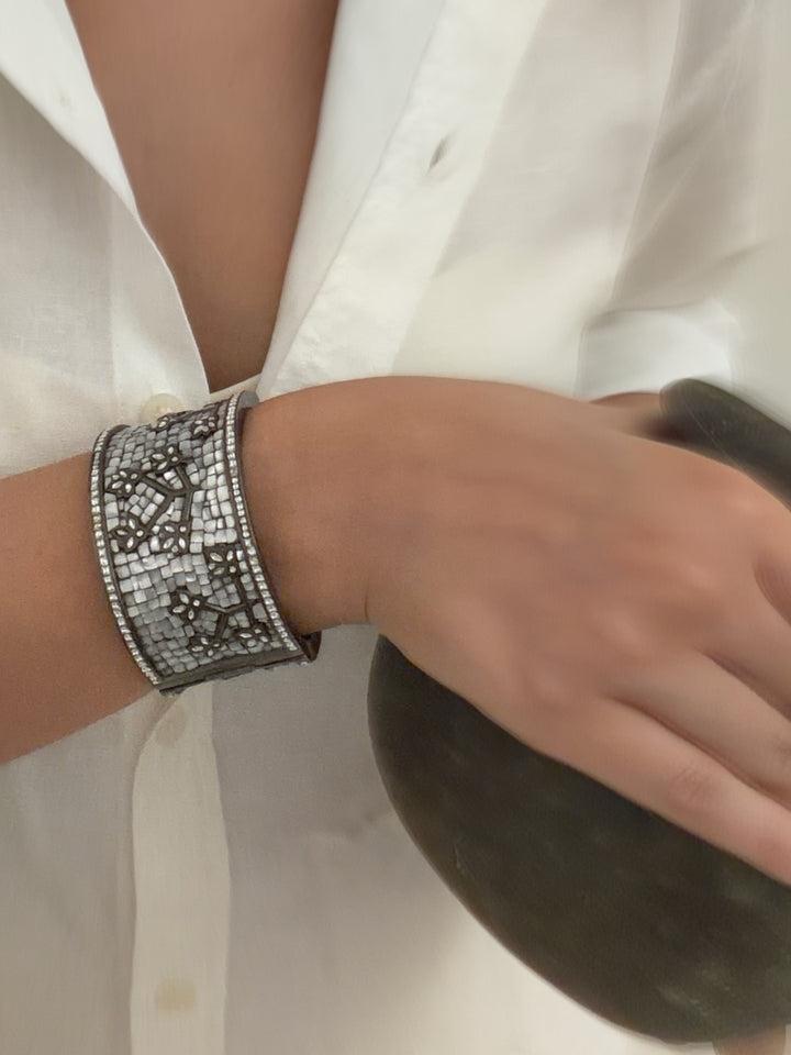 Gia mother of pearl bracelet