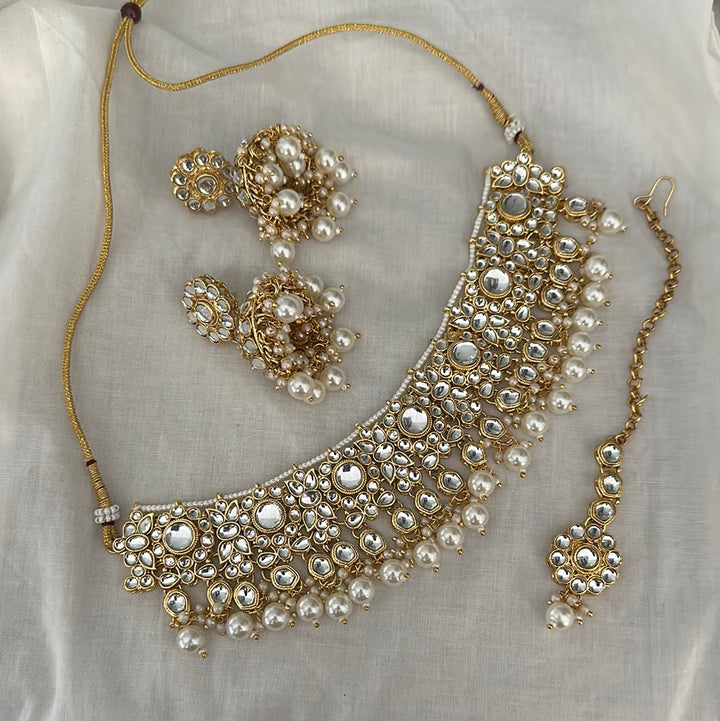 Aby Necklace Set