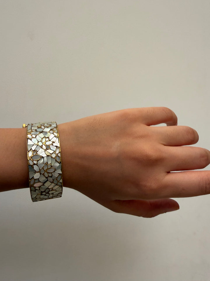 Lilly petal mop bangle bracelet