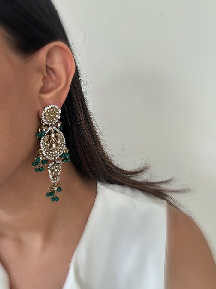 Rajsi long earrings