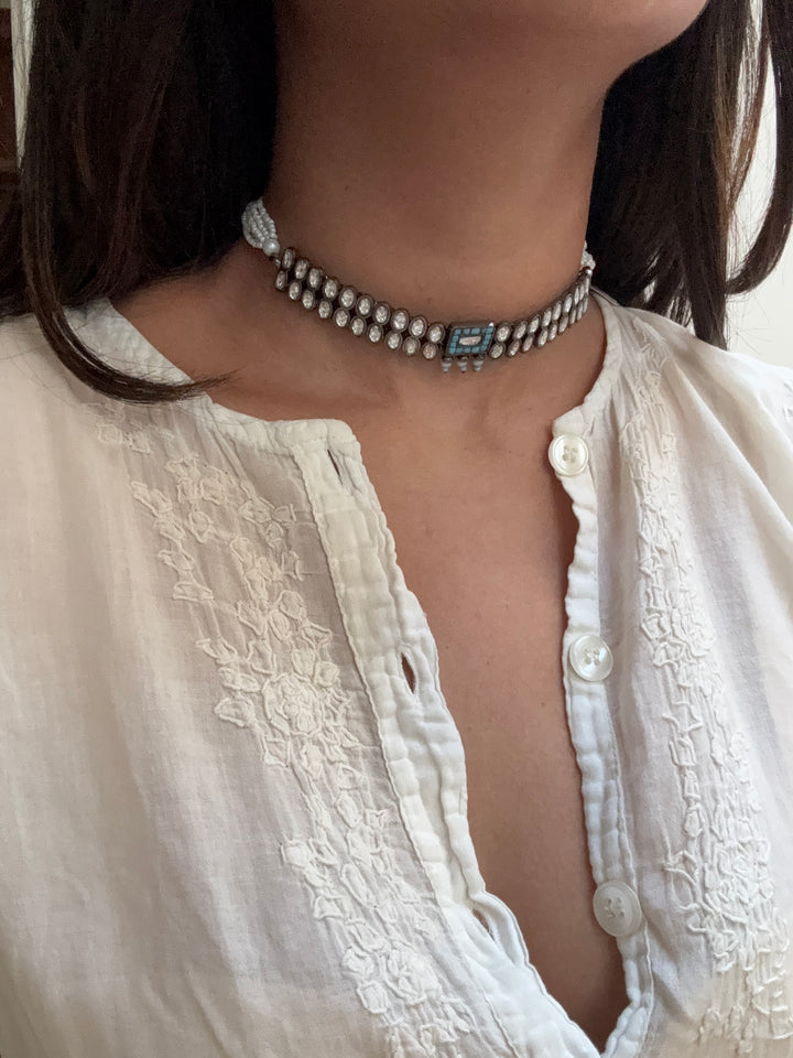 charcoal sleek choker necklace set