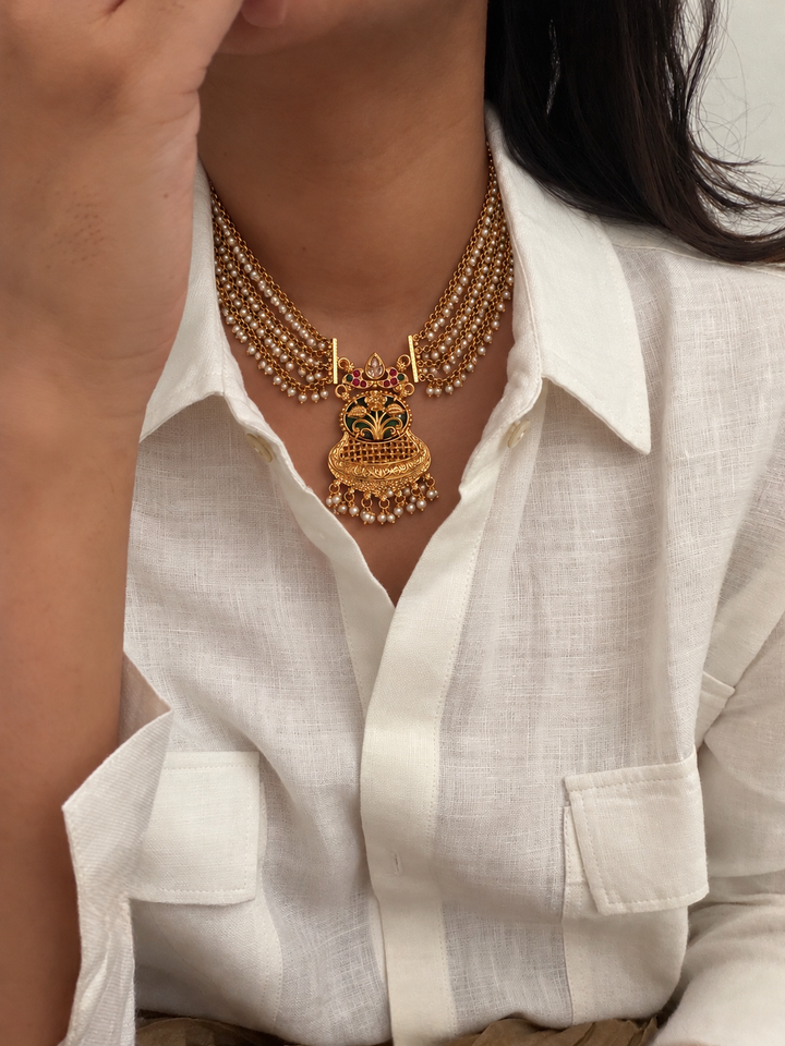 Devi pearl rain necklace set