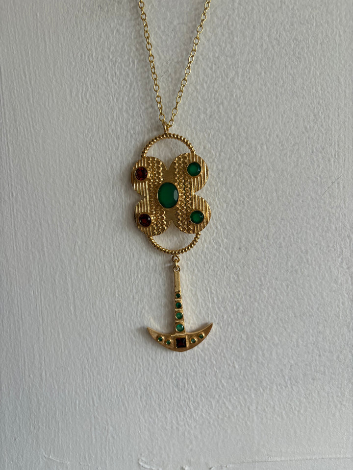 Anchor heirloom necklace