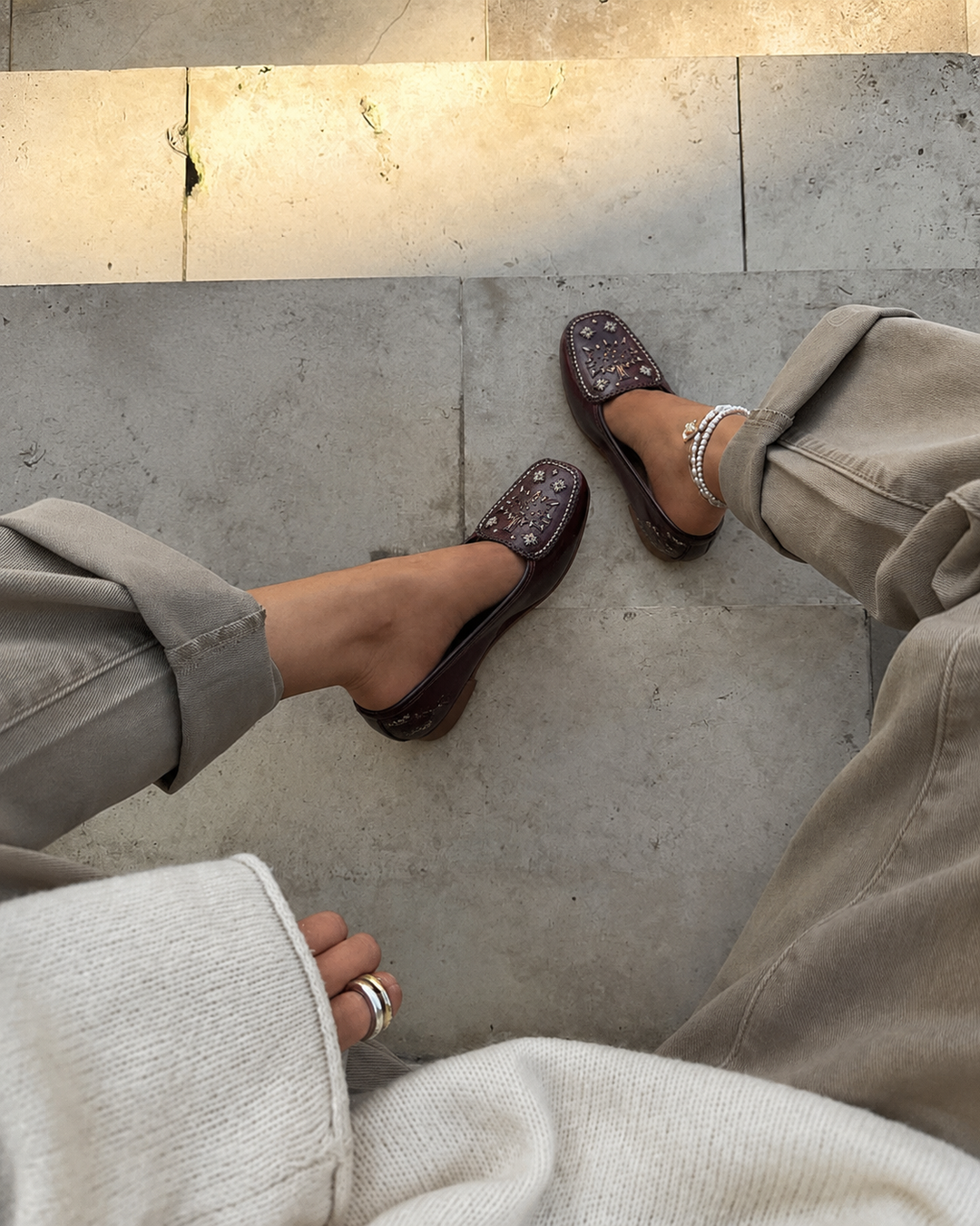 Embelished brown shoe