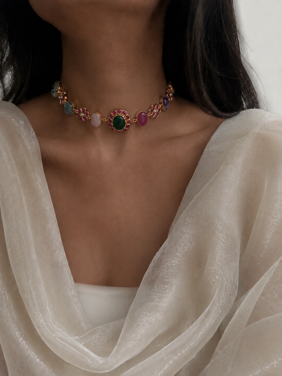 Ruhani choker necklace