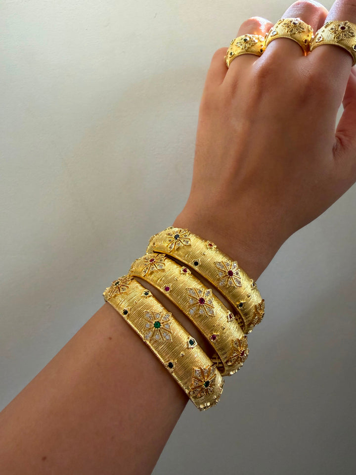 Astra jhilmil bracelet