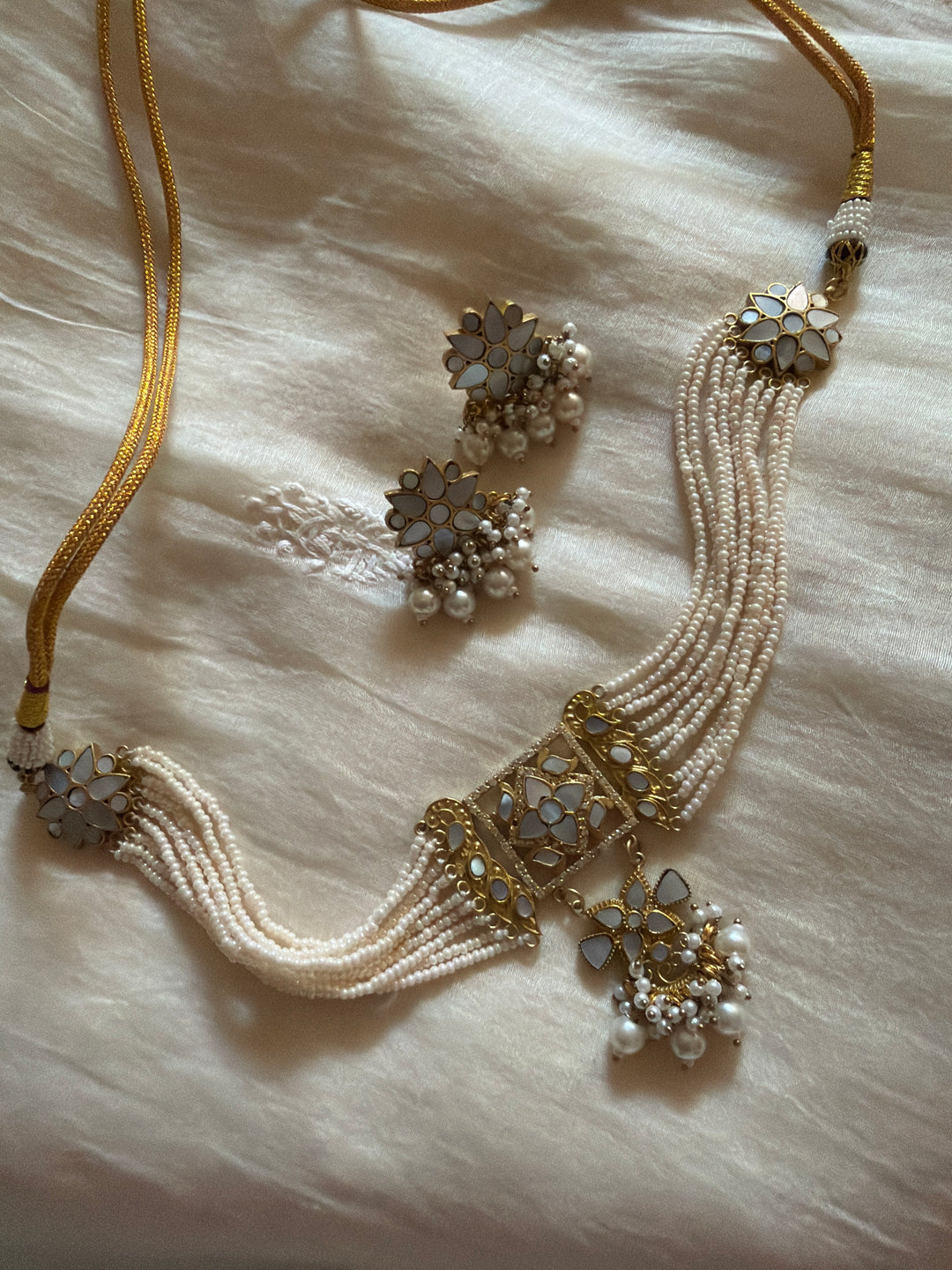 Dream pearl choker necklace set