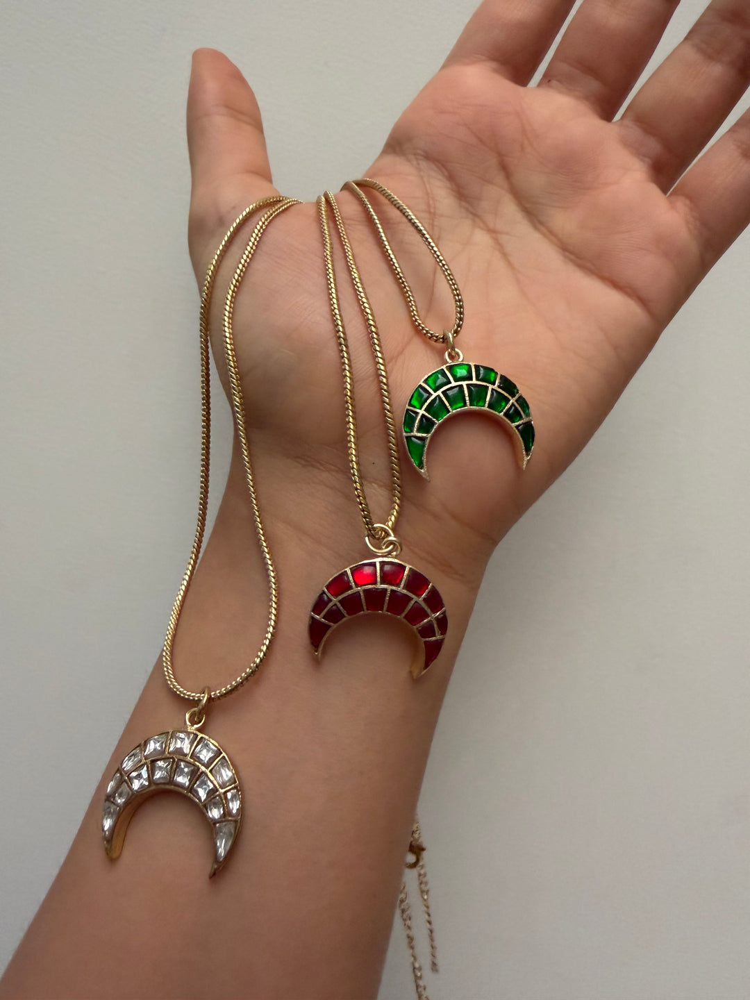 Alina crescent moon necklace