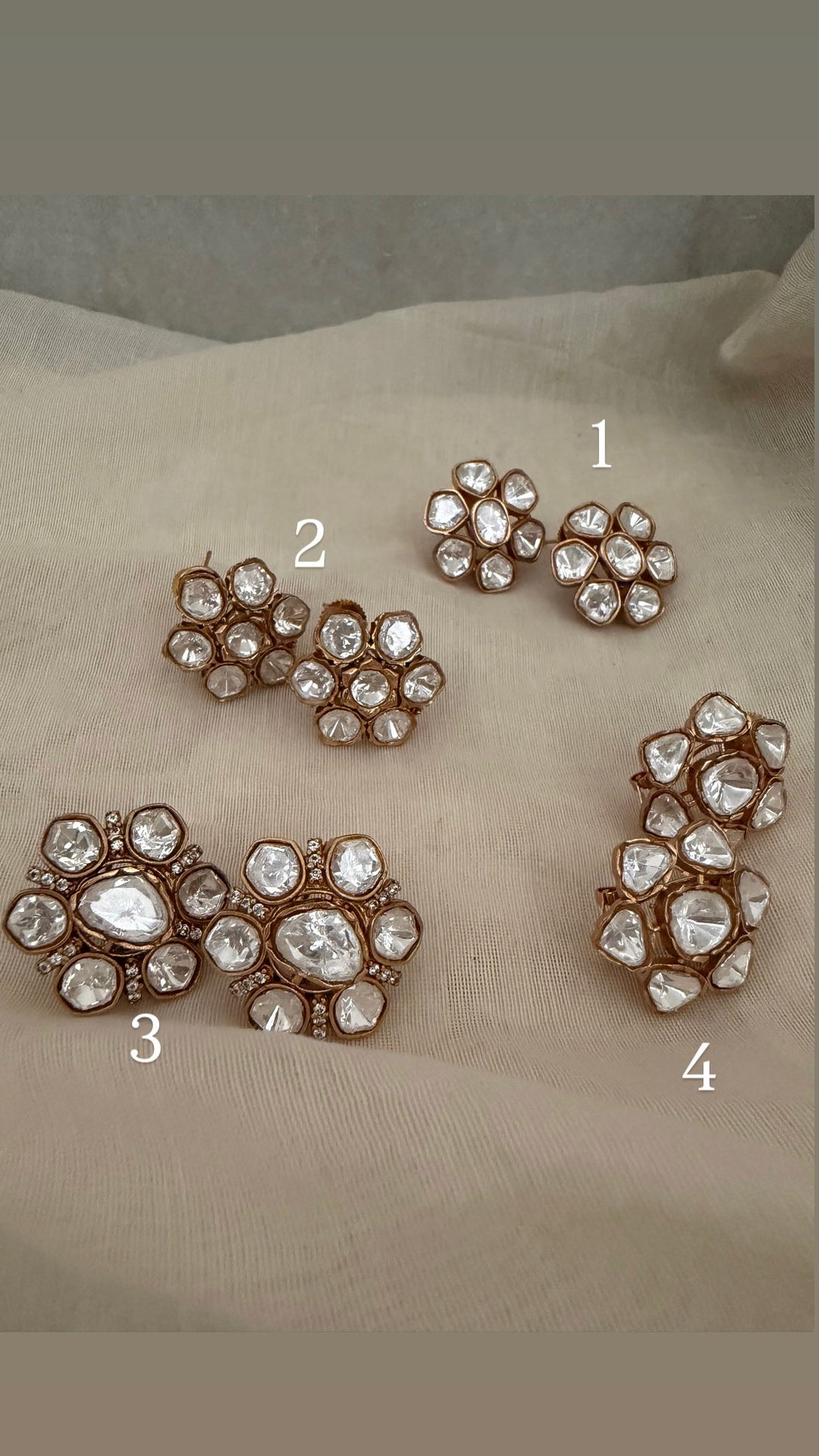 Mehr stud earrings