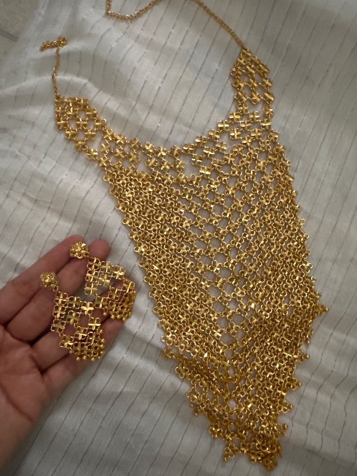 Saudi gold necklace