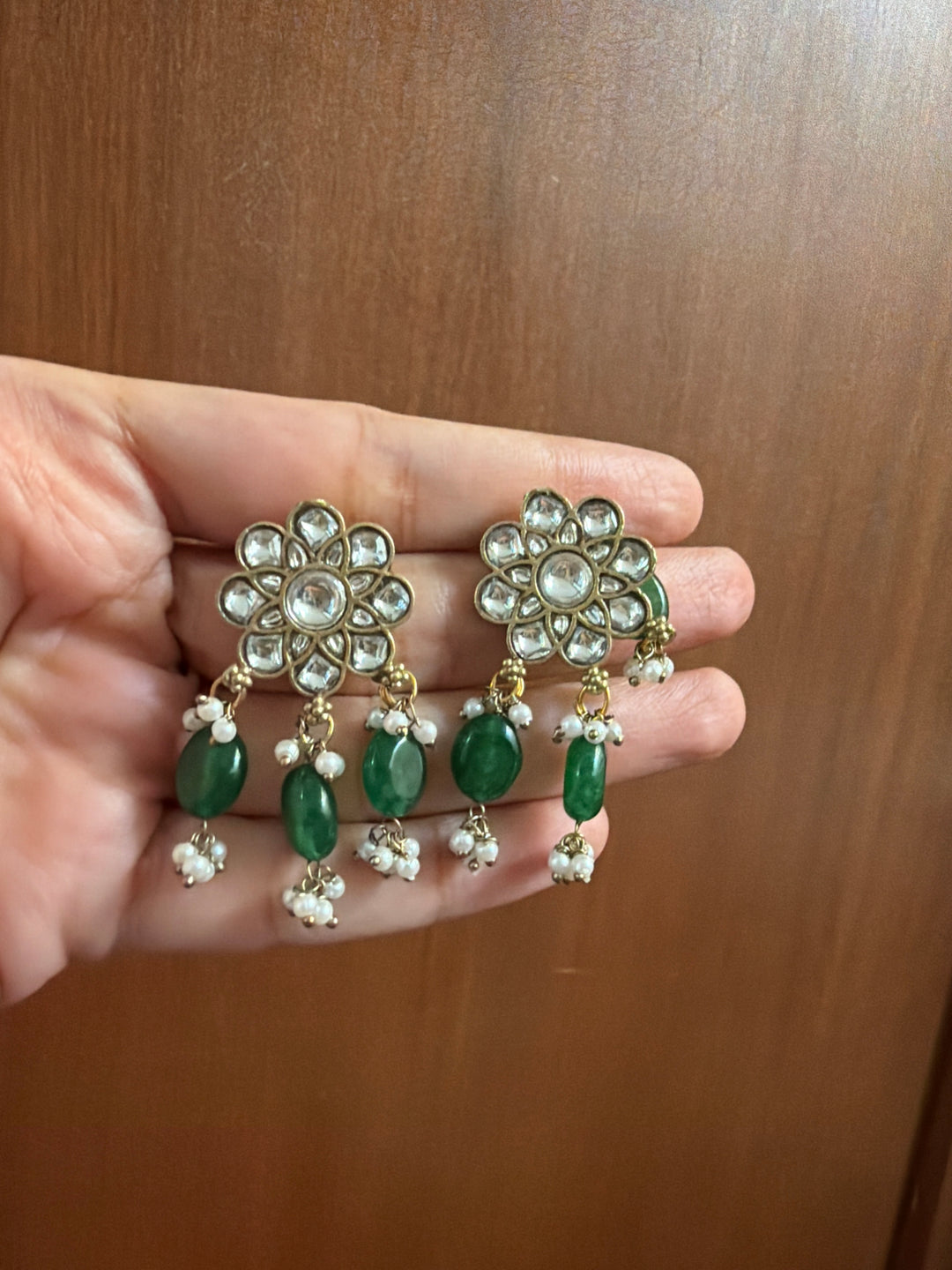 Sea whisperer green necklace set