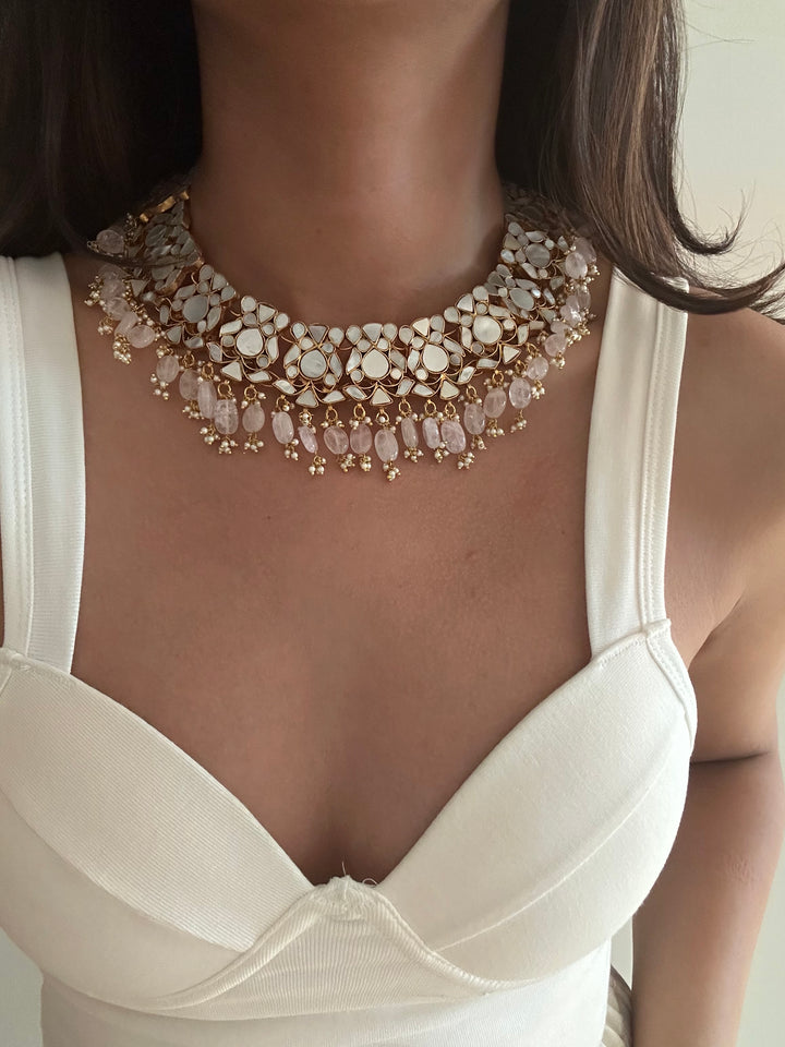 Julia 1 necklace set