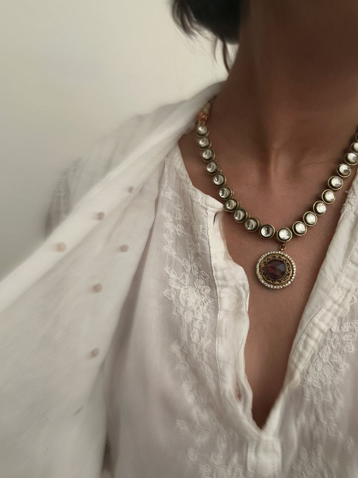 Navzal necklace