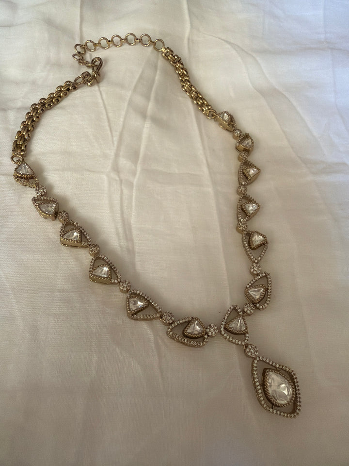 Bitaar evening necklace