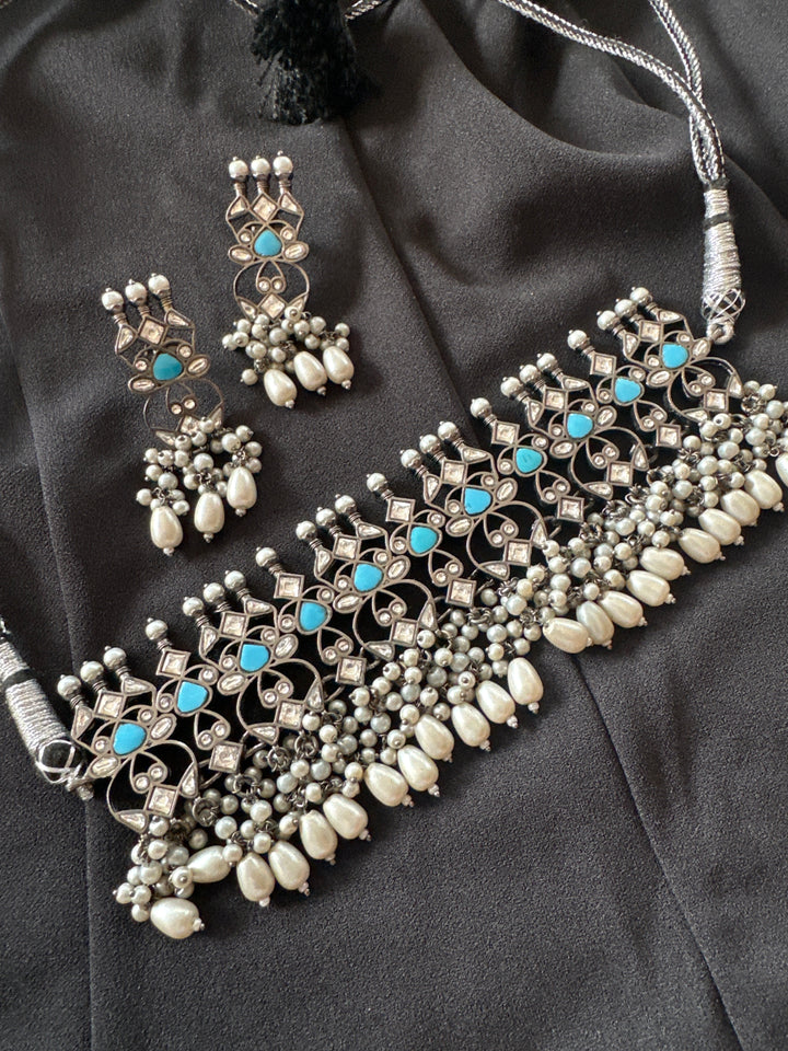 Turq charcoal necklace set