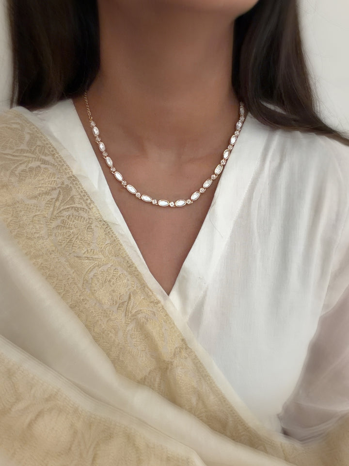 Veloura Necklace