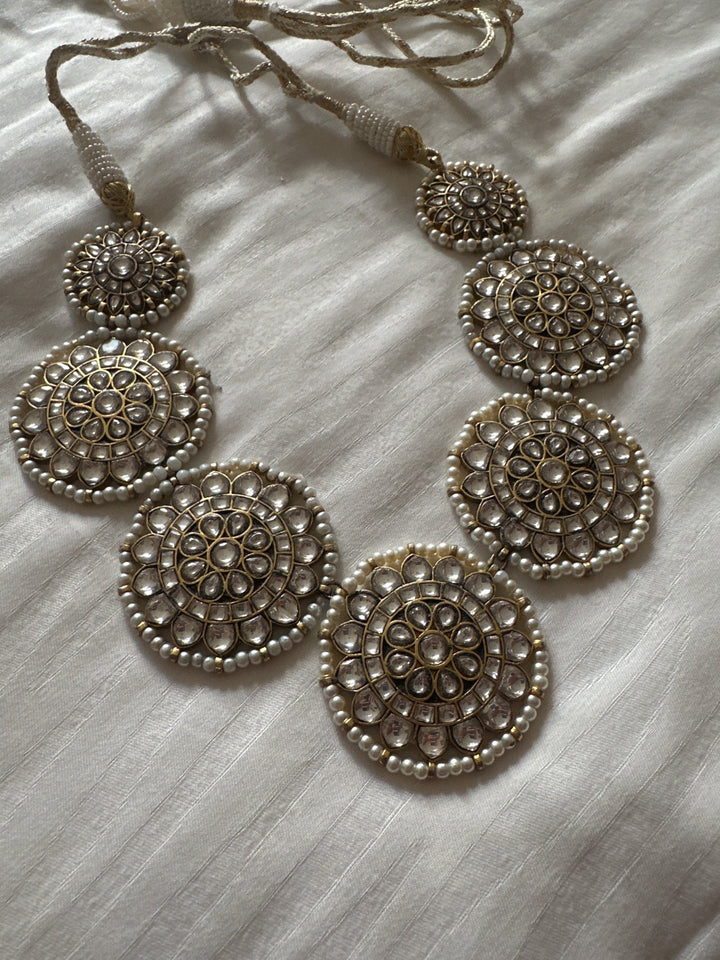 Chakra jadau necklace