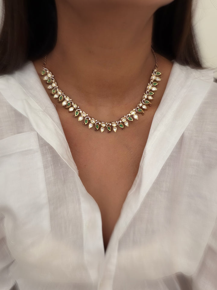 Keri delicate necklace set