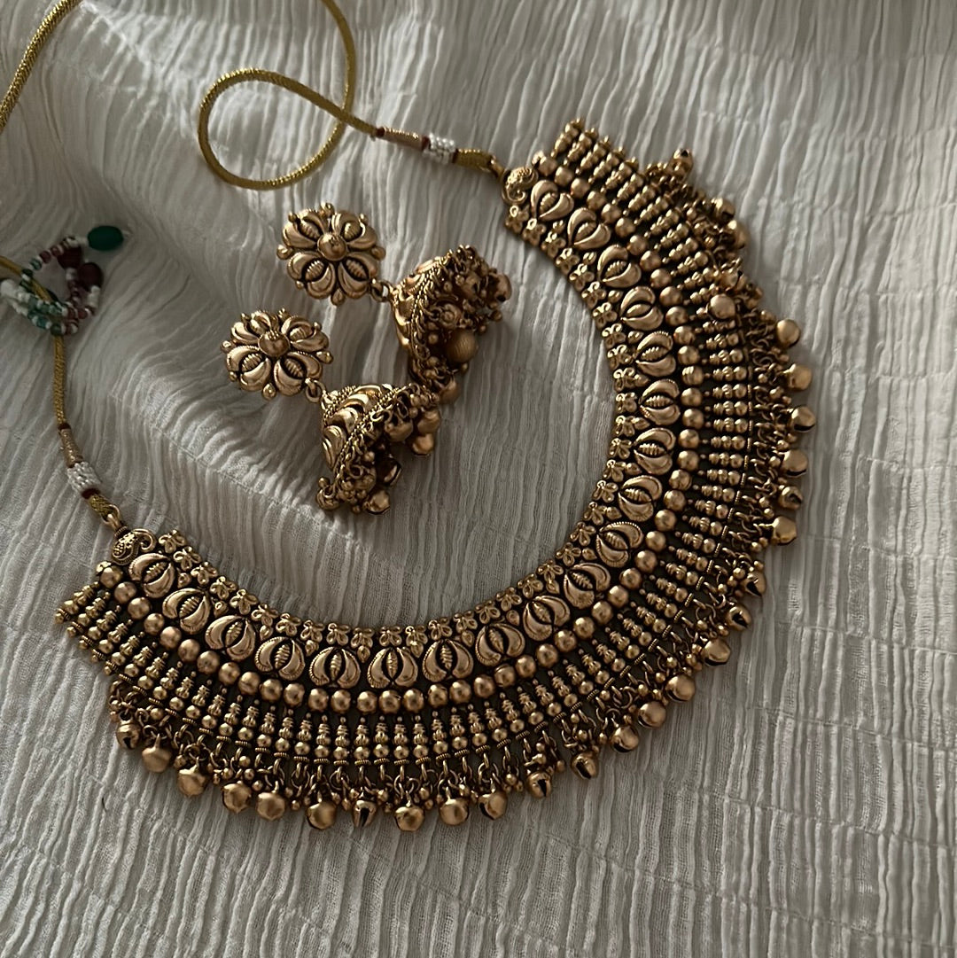 Aditya Koka Necklace Set