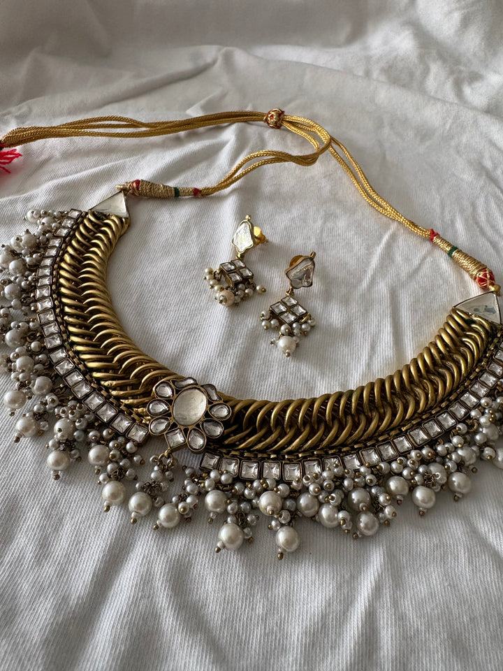 Mayavati Necklace Set
